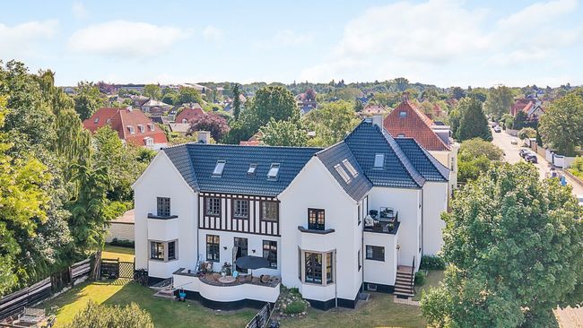 Ellevadsvej 1, 1. tv., 2920 Charlottenlund