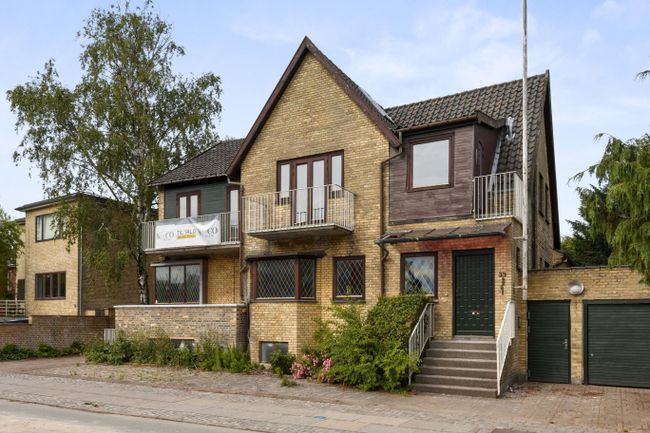 Bernstorffsvej 33, 2900 Hellerup